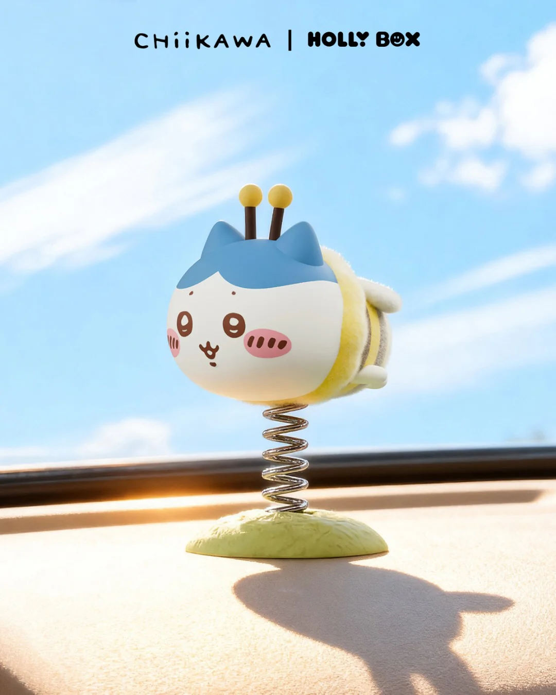 Chiikawa Little Bee Shaker