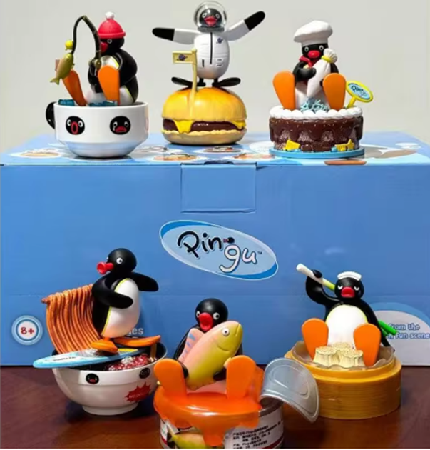 Pingu Penguin Family Fun Scene Series Gashapon Blind Box Anime Decoration Surprise Egg