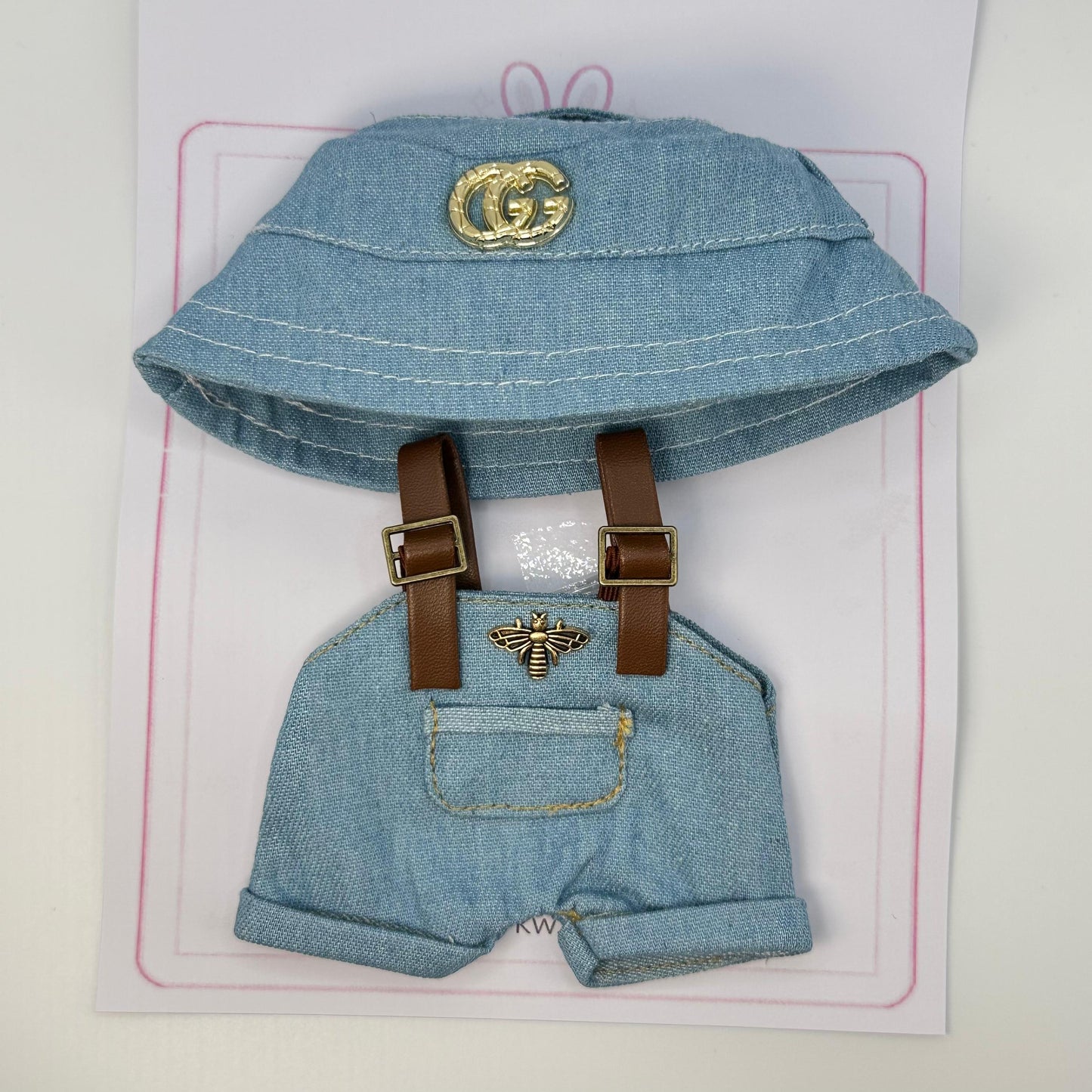 Jumpers & Bucket Hats