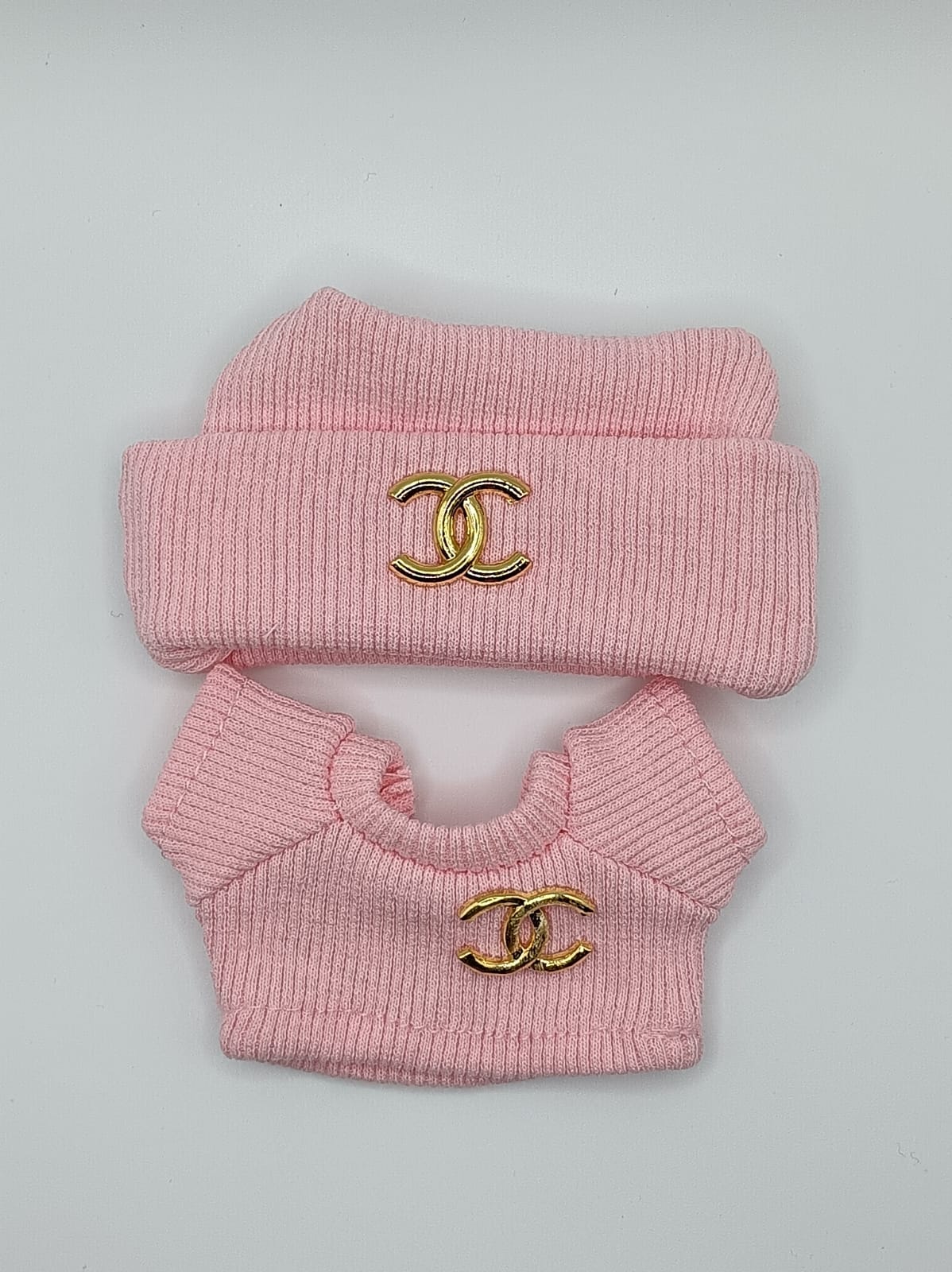 Shirts & Beanies with Brands  Emblem