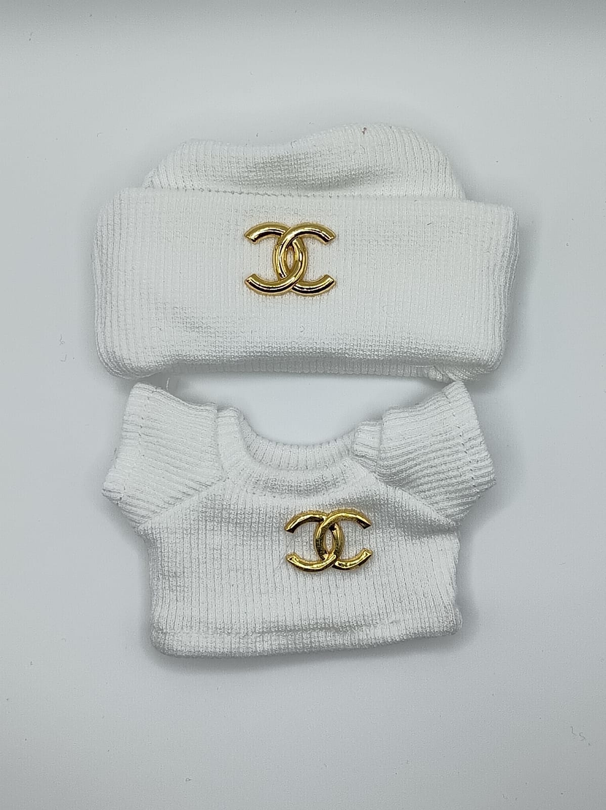 Shirts & Beanies with Brands  Emblem