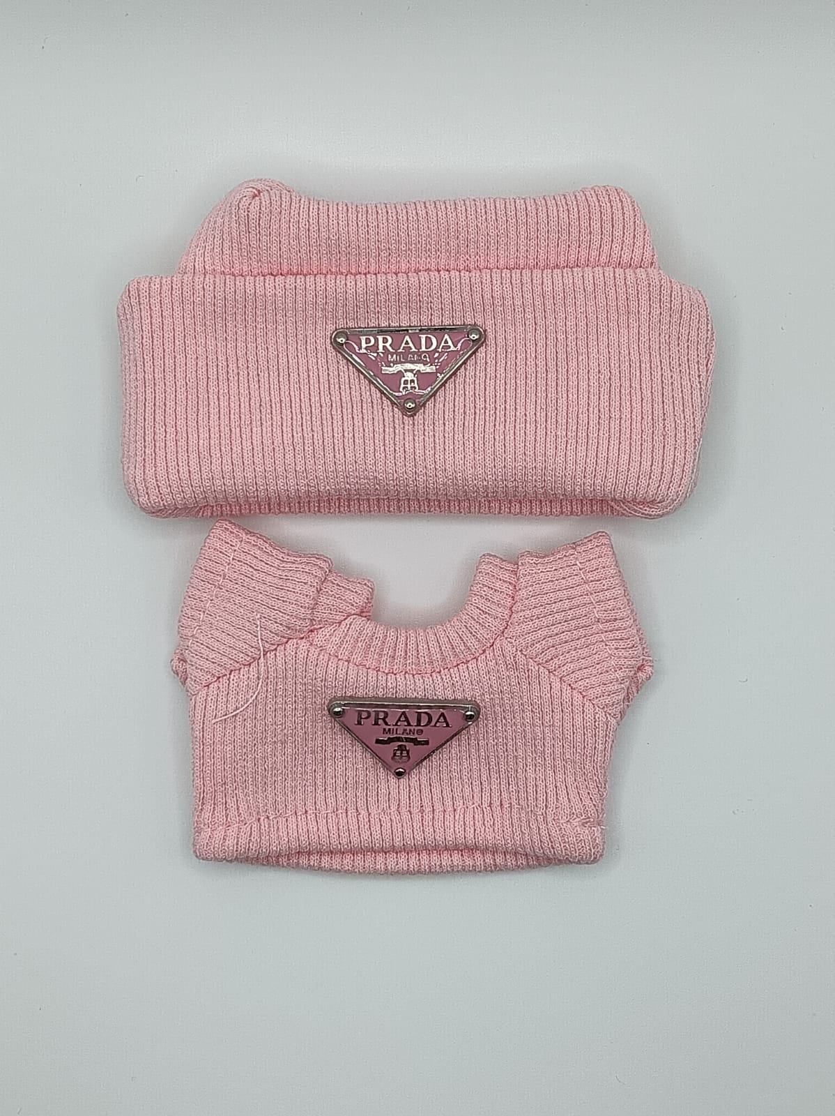 Shirts & Beanies with Brands  Emblem